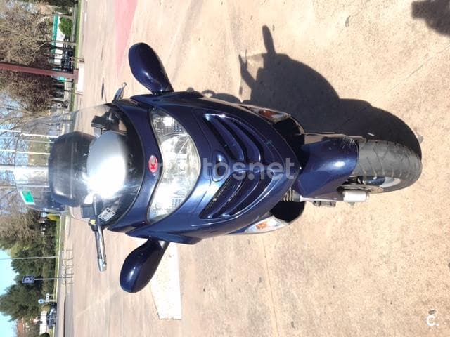 Kymco Grand Dink 125 – Vista 16