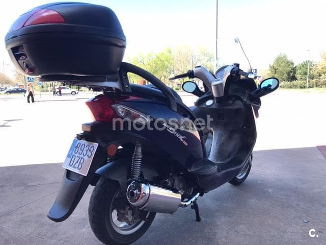 Kymco Grand Dink 125 – Vista 6