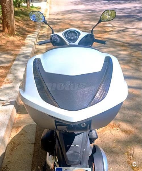 Honda SH Mode 125 – Vista 3