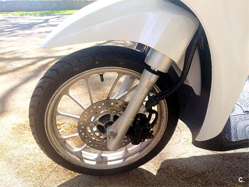 Honda SH Mode 125 – Vista 6