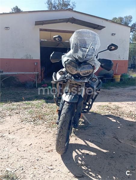 Triumph Tiger 800 XRT – Vista 2