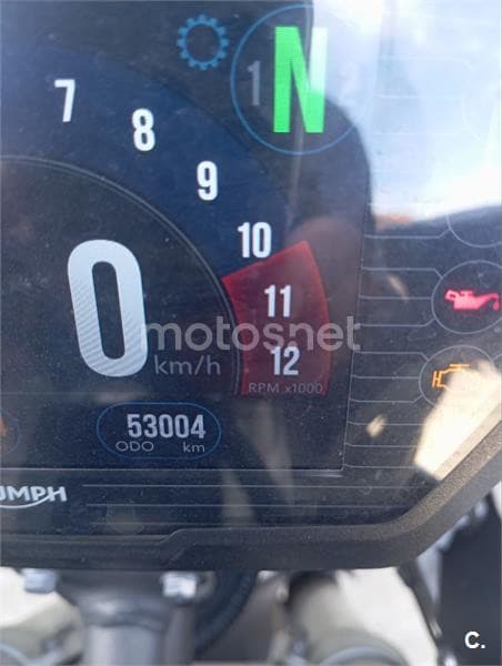 Triumph Tiger 800 XRT – Vista 11