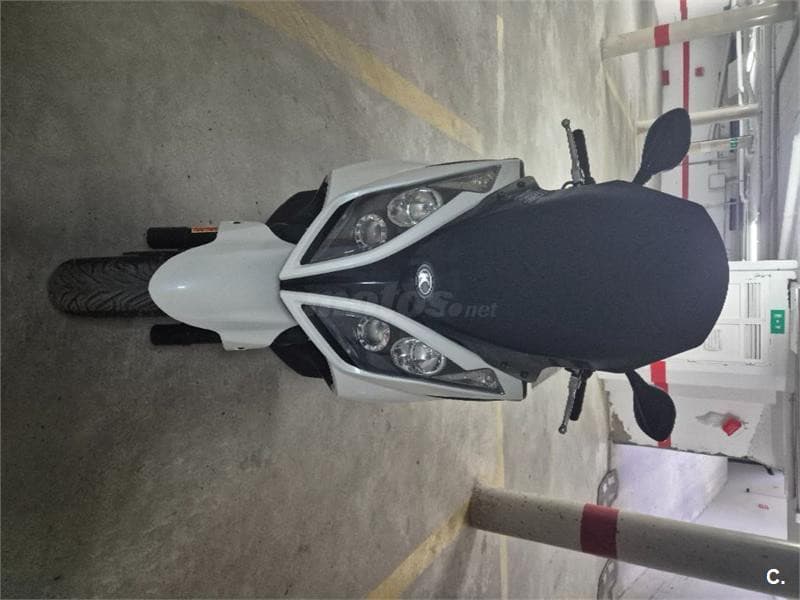 Kymco Super Dink 125i – Vista 1