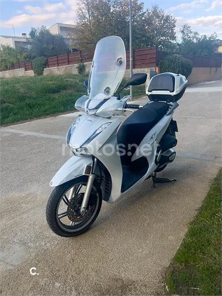 Honda SH 350i – Vista 7