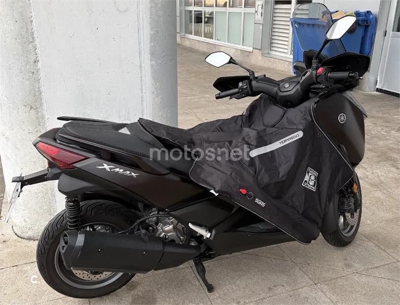 Yamaha XMAX 300 – Vista 2