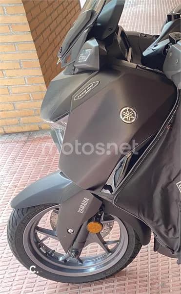 Yamaha XMAX 300 – Vista 4