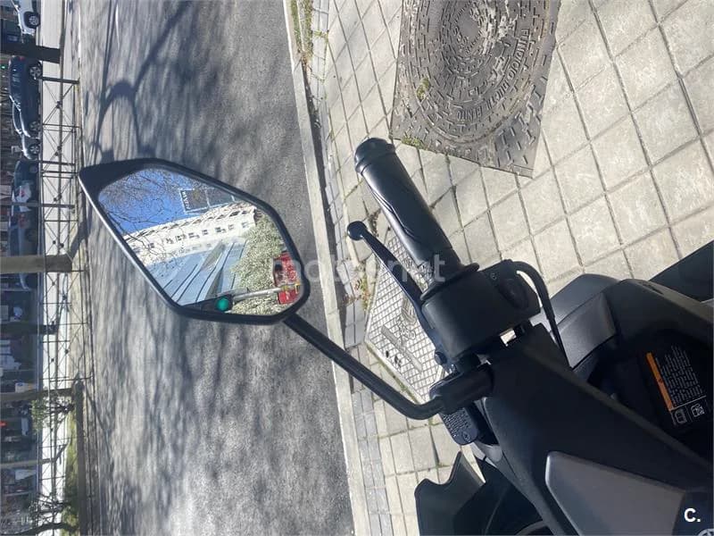 Yamaha NMAX – Vista 6