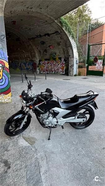 Yamaha YBR 250 – Vista 1