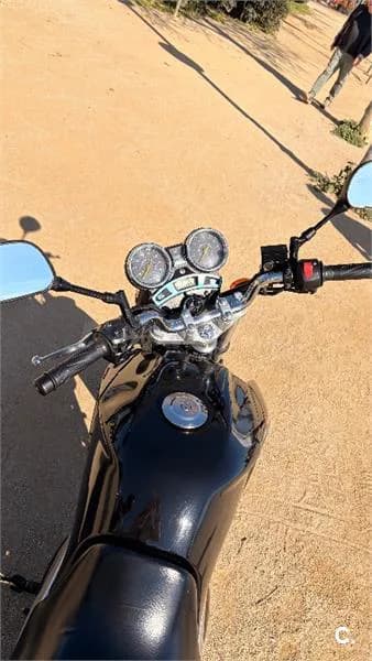 Yamaha YBR 250 – Vista 10