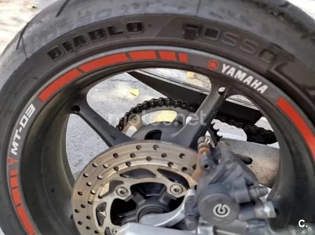 Yamaha MT-03 – Vista 5