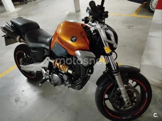 Yamaha MT-03 – Vista 9