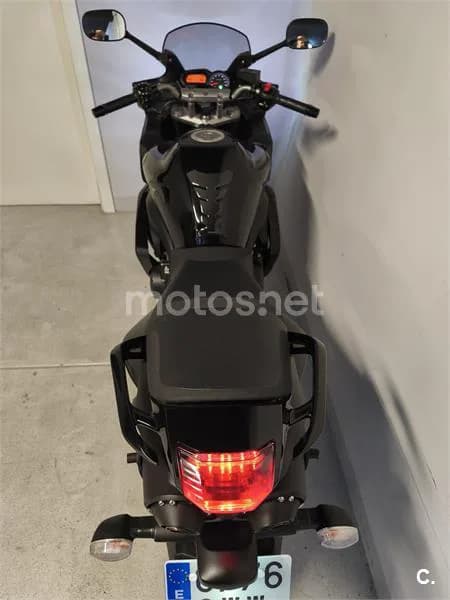 Yamaha FZ6 S S2 – Vista 15