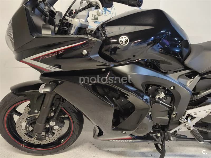 Yamaha FZ6 S S2 – Vista 7