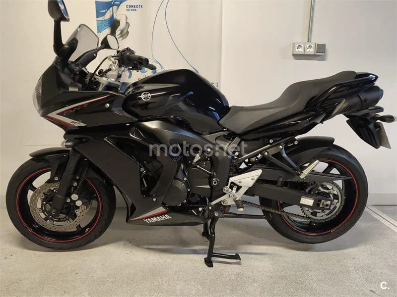 Yamaha FZ6 S S2 – Vista 9