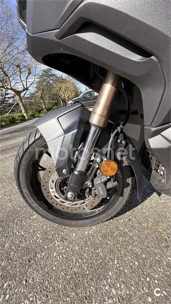 Honda ADV 350 – Vista 6