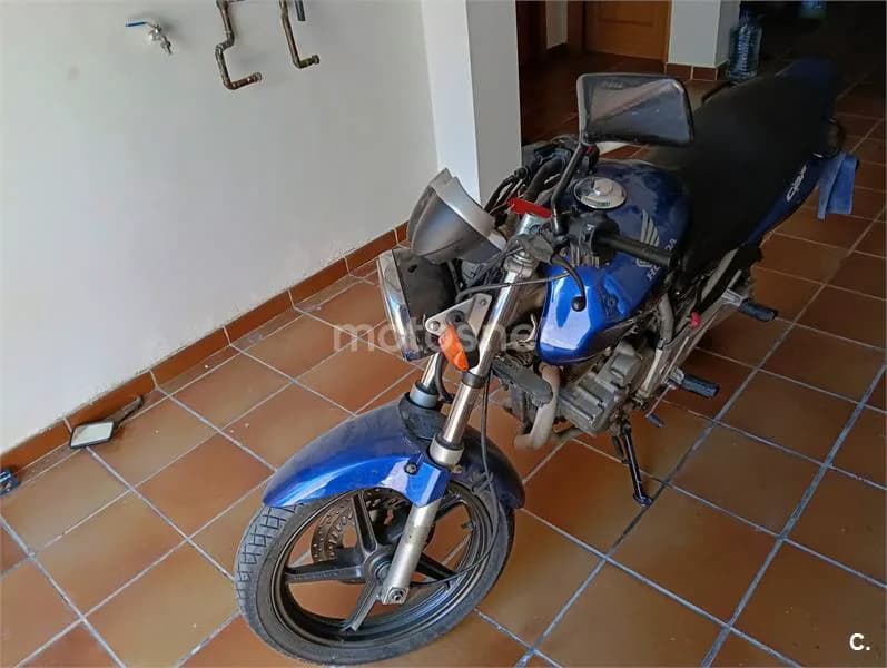 Honda CBF 250 – Vista 1