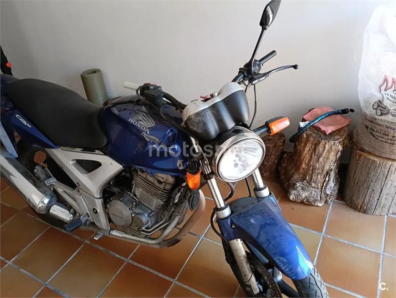 Honda CBF 250 – Vista 2