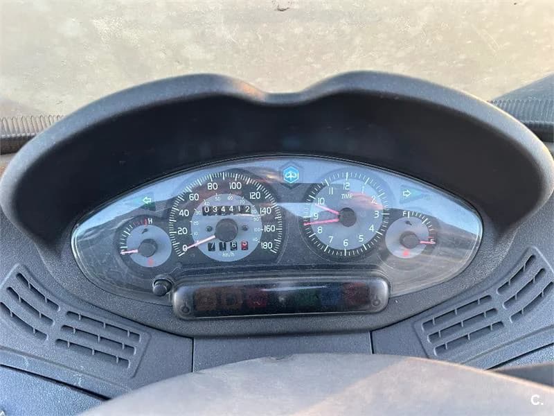 Piaggio X8 STREET 250 – Vista 8