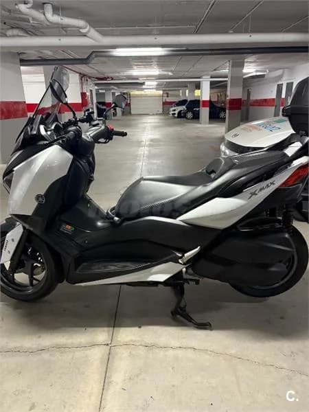 Yamaha XMAX 300 – Vista 1