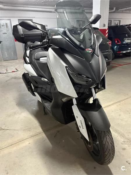 Yamaha XMAX 300 – Vista 4