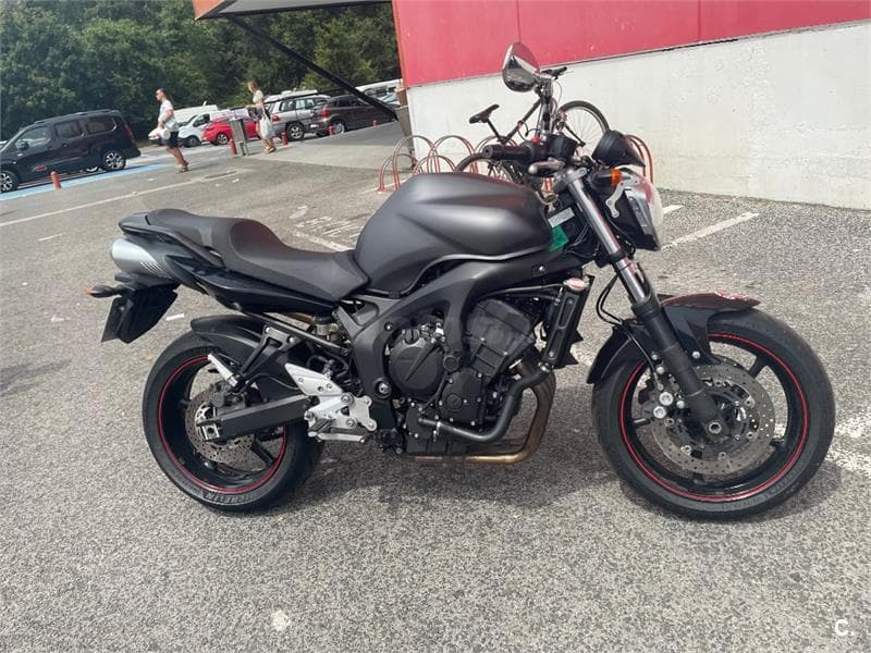 Yamaha FZ6 N S2 2700 € 2009 Madrid - 4