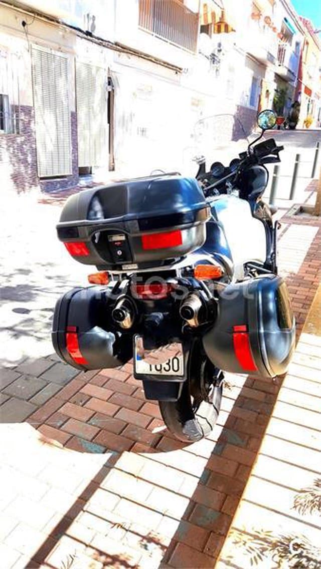 Honda Varadero XL1000V – Vista 3