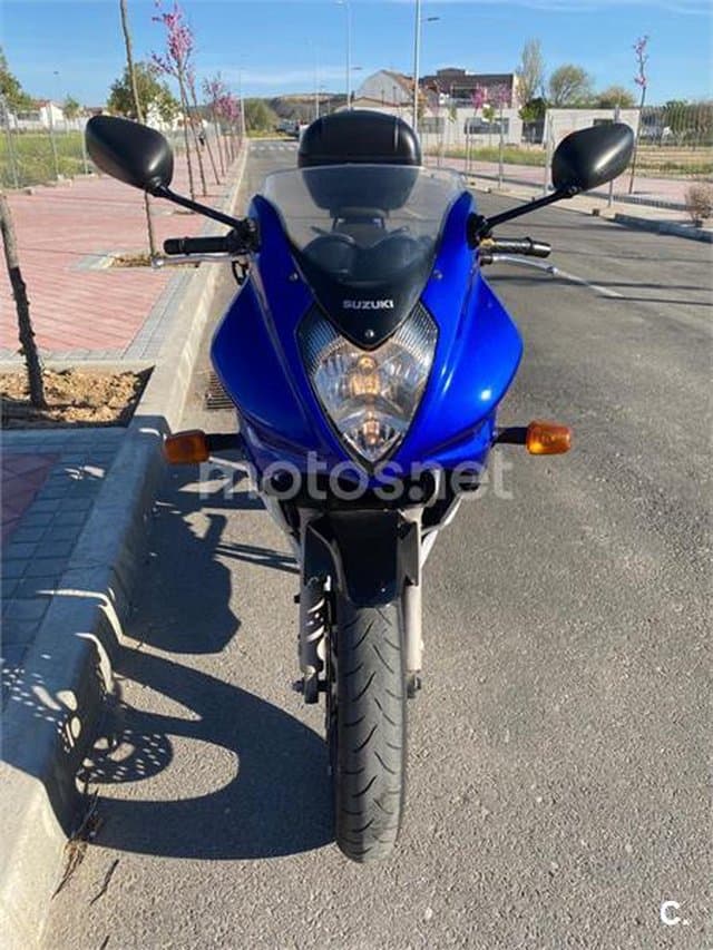 Suzuki GS 500F – Vista 3