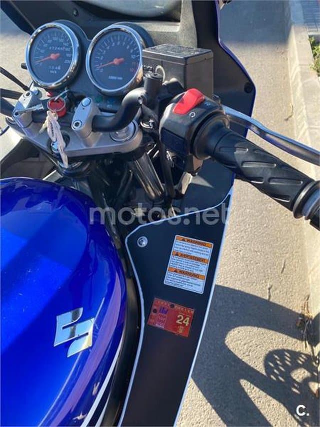 Suzuki GS 500F – Vista 5