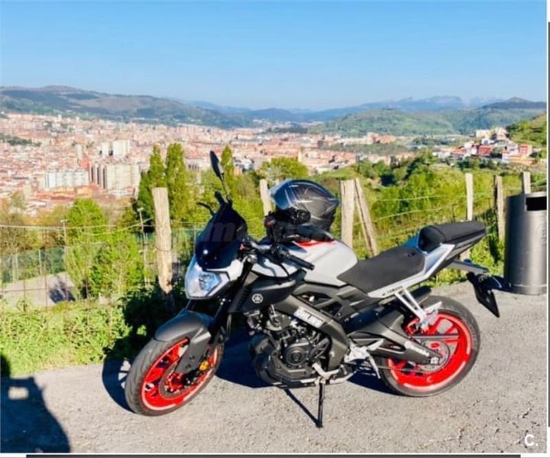 Yamaha MT-125 ABS – Vista 2