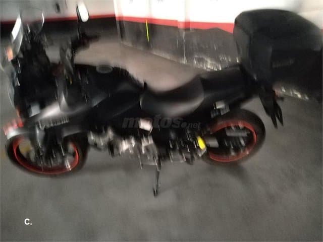 Suzuki V-Strom 650 – Vista 7