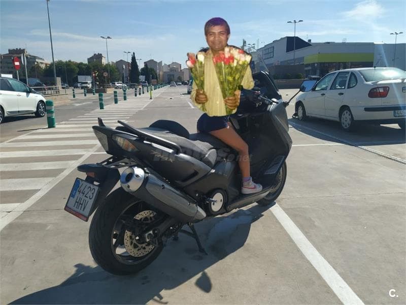 Yamaha TMAX 530 – Vista 2