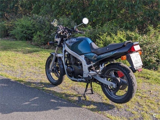 Suzuki GS 500 E – Vista 4