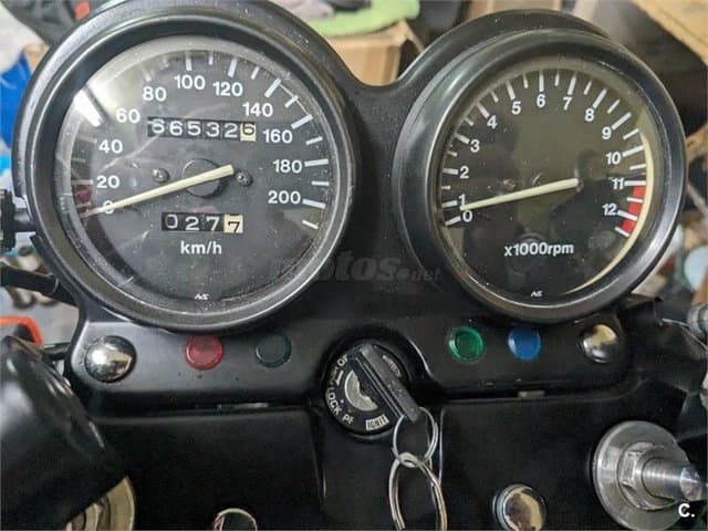 Suzuki GS 500 E – Vista 6