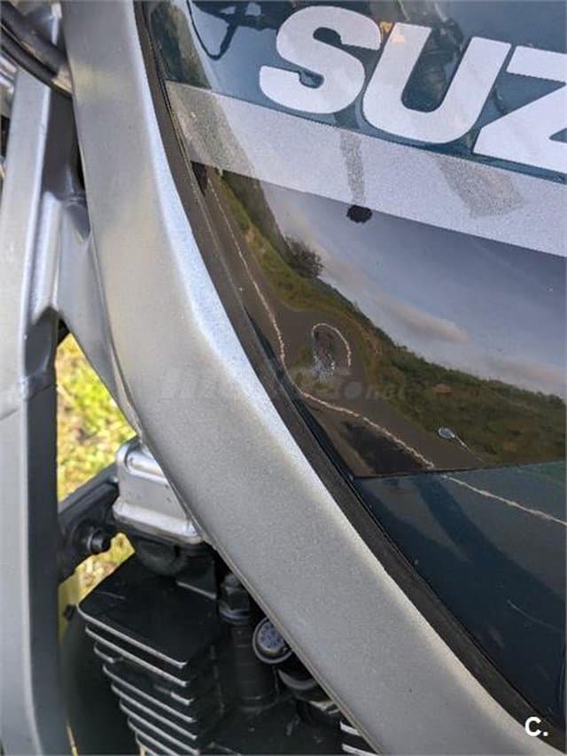 Suzuki GS 500 E – Vista 8