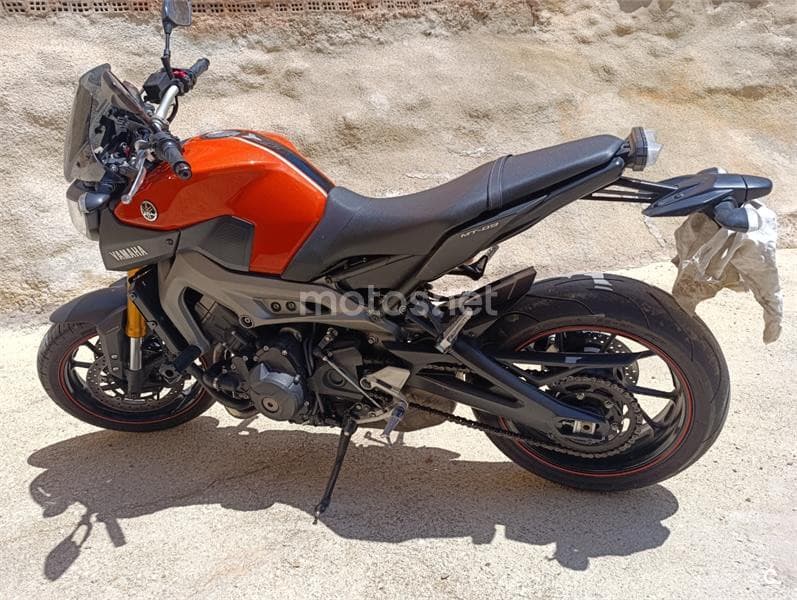 Yamaha MT 09 ABS – Vista 10