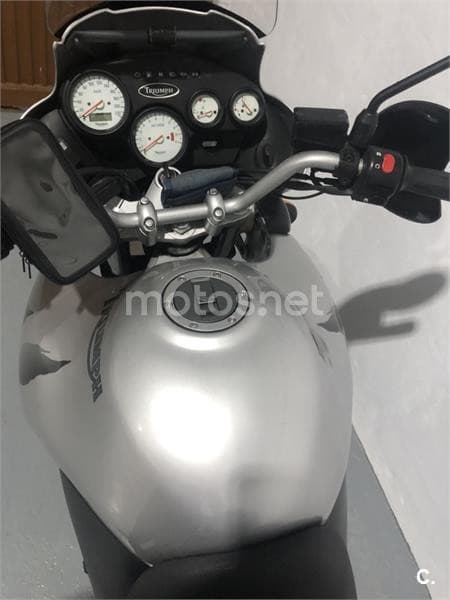 Triumph Tiger 955 – Vista 1