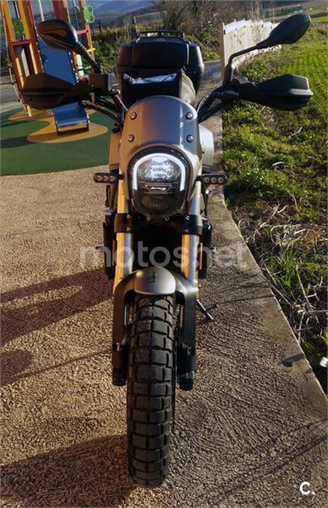 Benelli Leoncino 800 5300 € 2022 Araba - 3
