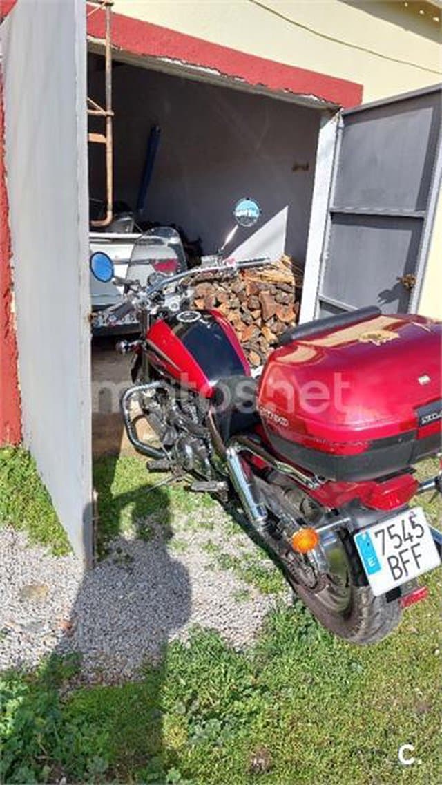 Suzuki VZ 800 Marauder – Vista 7