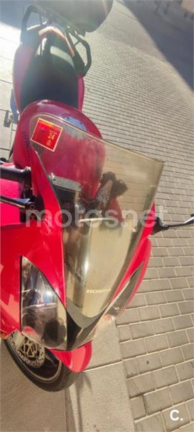 Honda VFR 800 FI 4499 € 2005 Jaén - 3