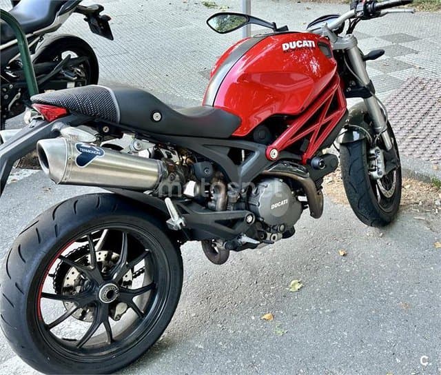 Ducati Monster 796 4750 € 2011 Pontevedra - 2