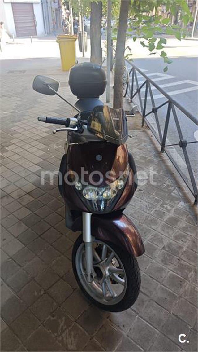Piaggio Beverly 200 550 € 2003 Madrid - 3