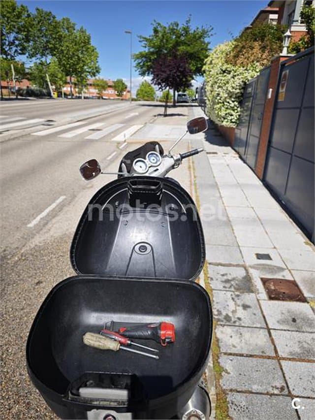 Piaggio Beverly 200 550 € 2003 Madrid - 6