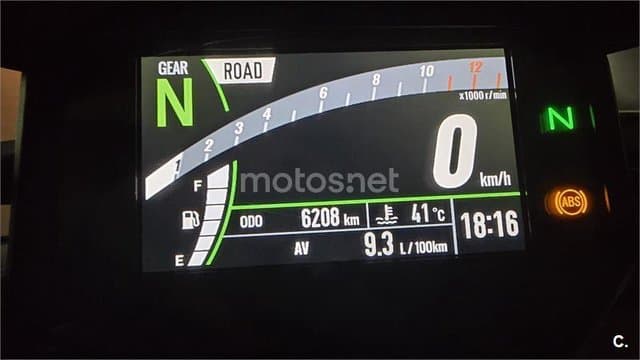 Kawasaki Z 900 – Vista 6