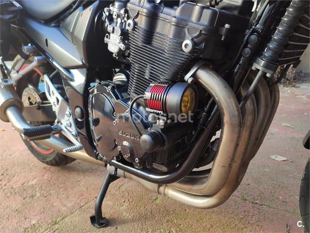 Suzuki GSF Bandit 650 S – Vista 3