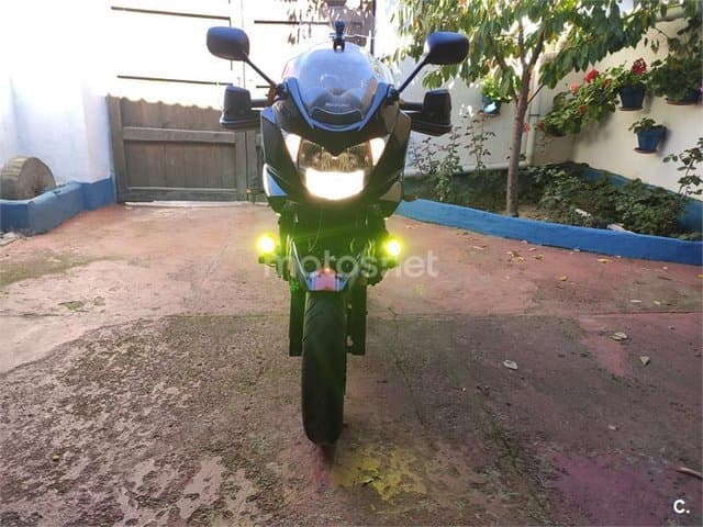 Suzuki GSF Bandit 650 S – Vista 7