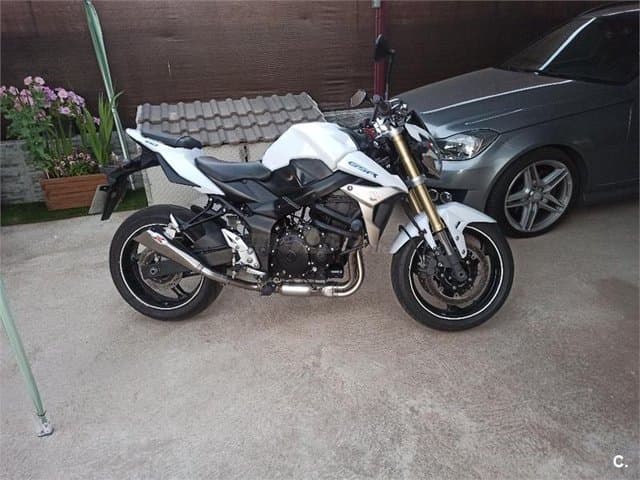 Suzuki GSR 750 3600 € 2012 Madrid - 1