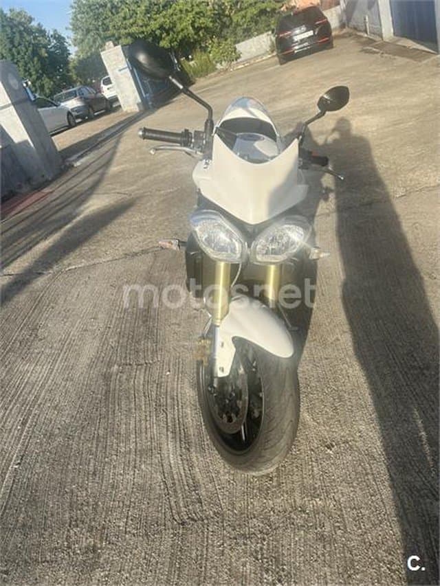 Triumph Street Triple 3750 € 2012 Valladolid - 6