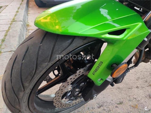 Kawasaki Versys – Vista 8