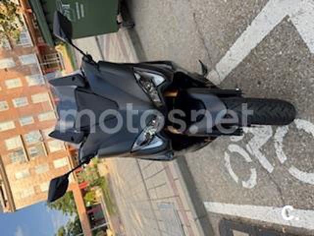 Yamaha TMAX 560 TECH MAX – Vista 11