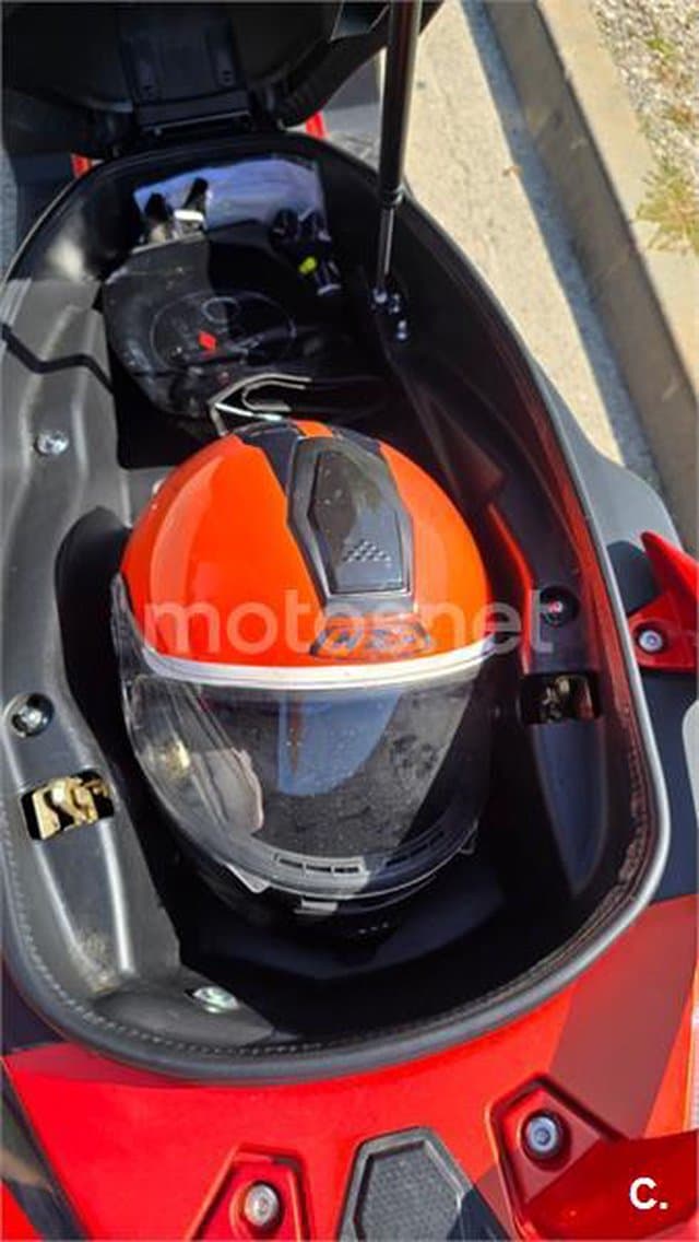 Kymco DTX 125 – Vista 12